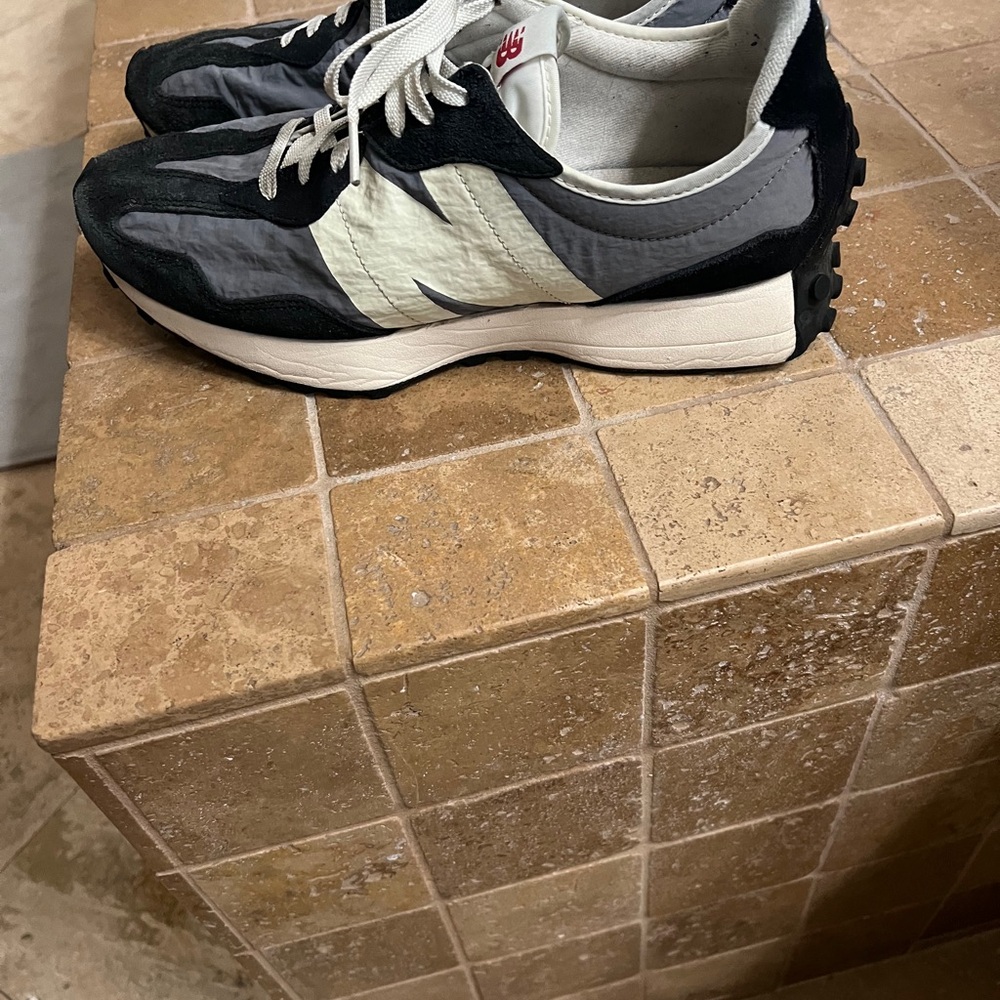 New Balance Black and Gray Men's Sneakers